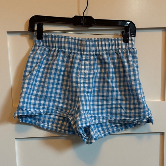 Colsie High Waist Blue and White Checkered Shorts - Picture 1 of 3
